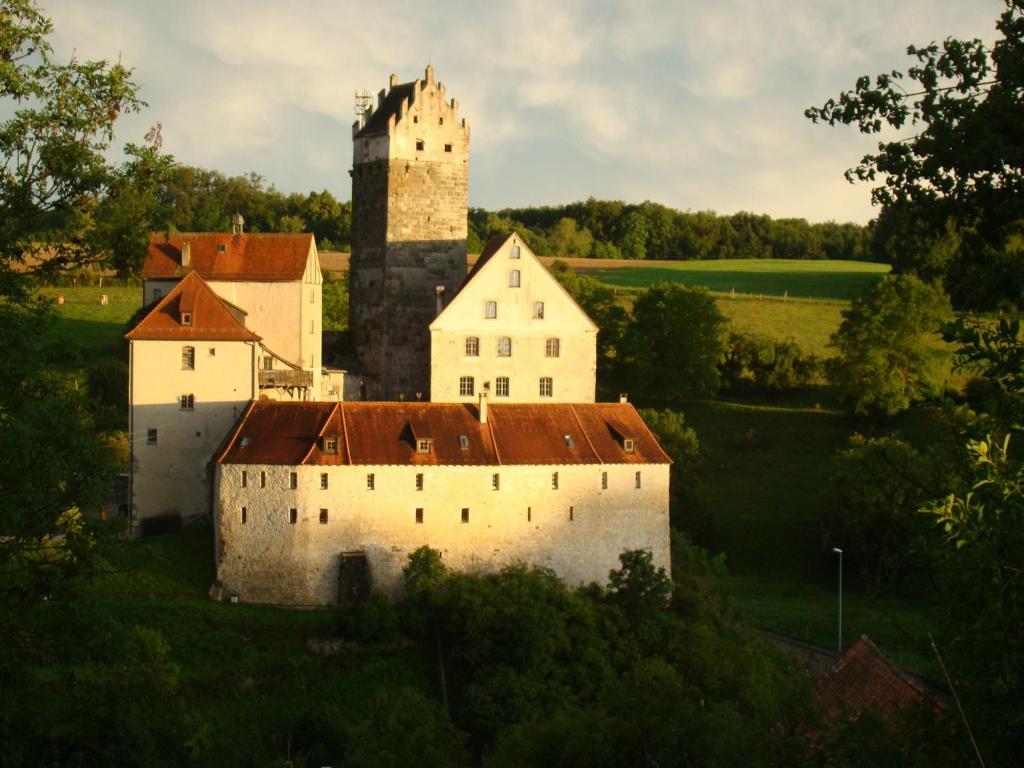 Hotel Burg Katzenstein Katzenstein  Zewnętrze zdjęcie